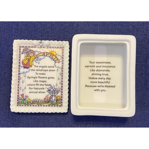 Vintage 1999 Shelly S. Rasche Ceramic Trinket  porcelain box.  Month Of April - Picture 2 of 8